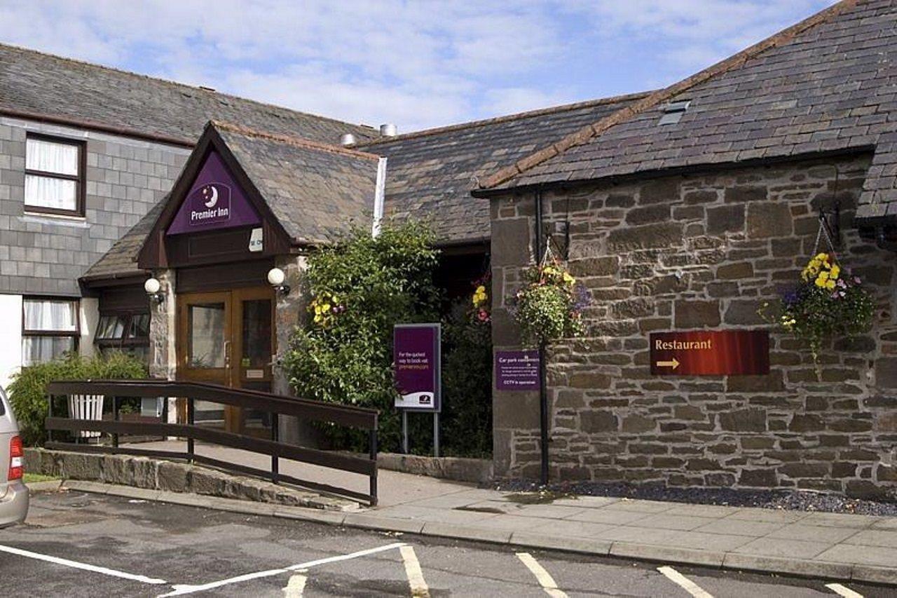 Premier Inn Dundee West Exterior photo